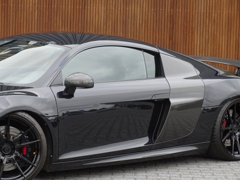 Audi R8 4.2 V8 FSI 421PK / Carbon / Liftsysteem / LED / B&O