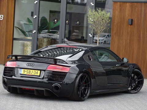 Audi R8 4.2 V8 FSI 421PK / Carbon / Liftsysteem / LED / B&O