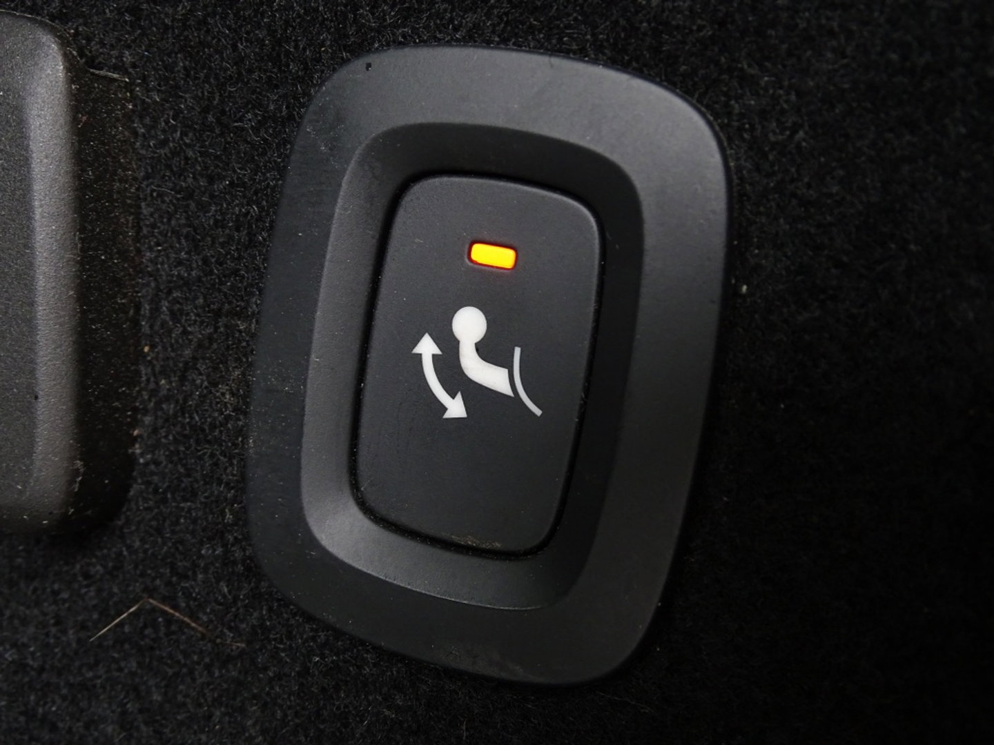 Volvo V60 T8 AWD 405PK Inscription Plug-In Hybrid / Heico Ed. / LED