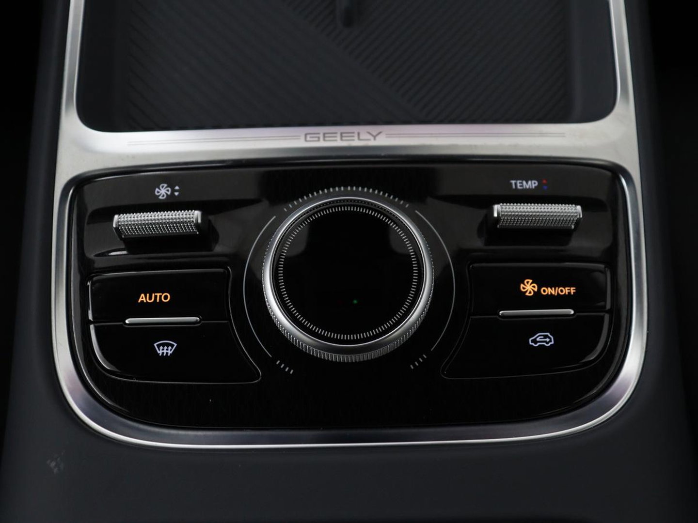GEELY Starray EM-i 1.5 Pro