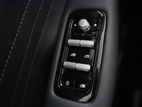 GEELY Starray EM-i 1.5 Pro