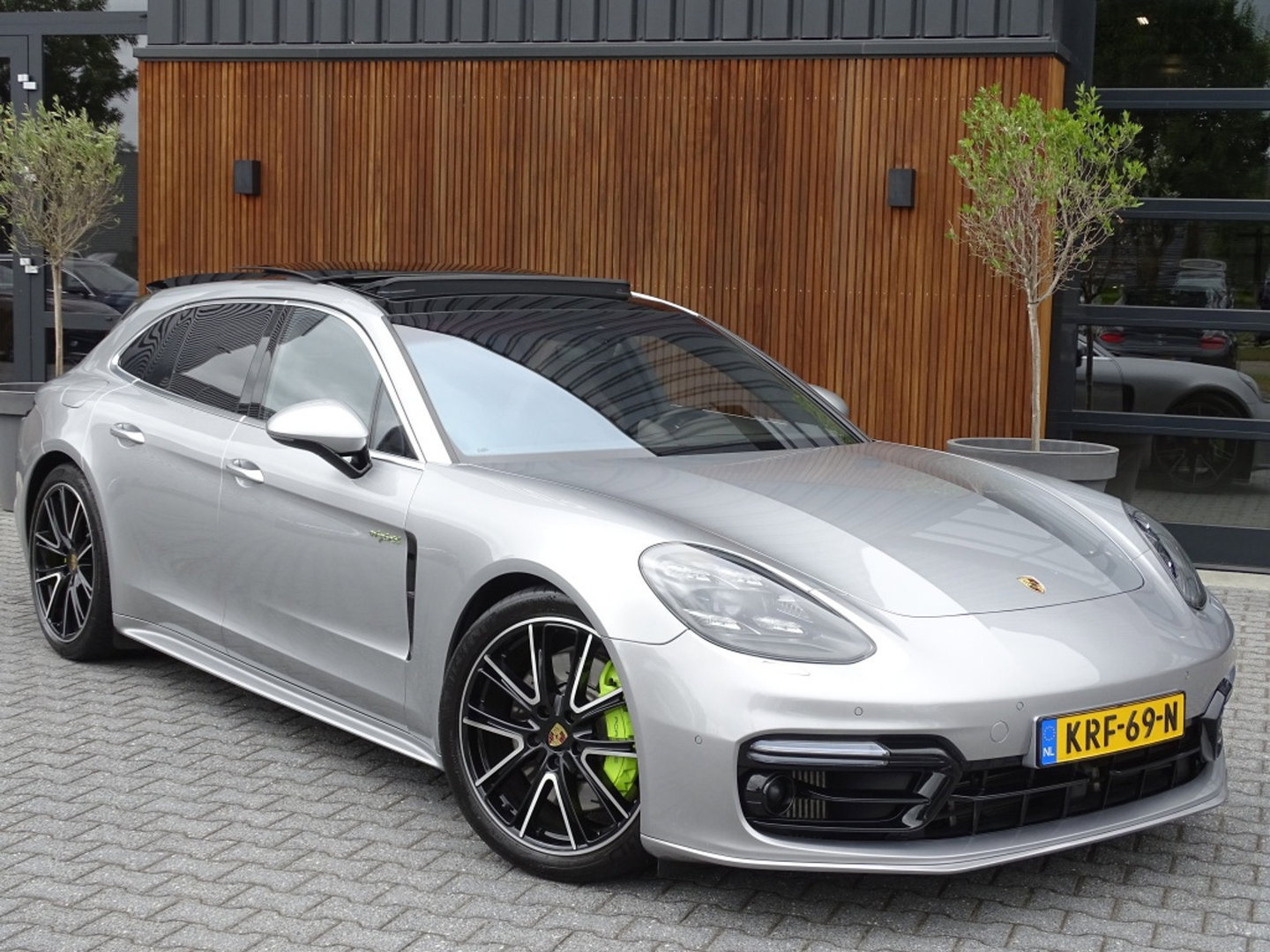 Porsche Panamera 2.9 V6 4 E-Hybrid 462PK / Softclose / Approved / PDLS+ / Nachtzicht