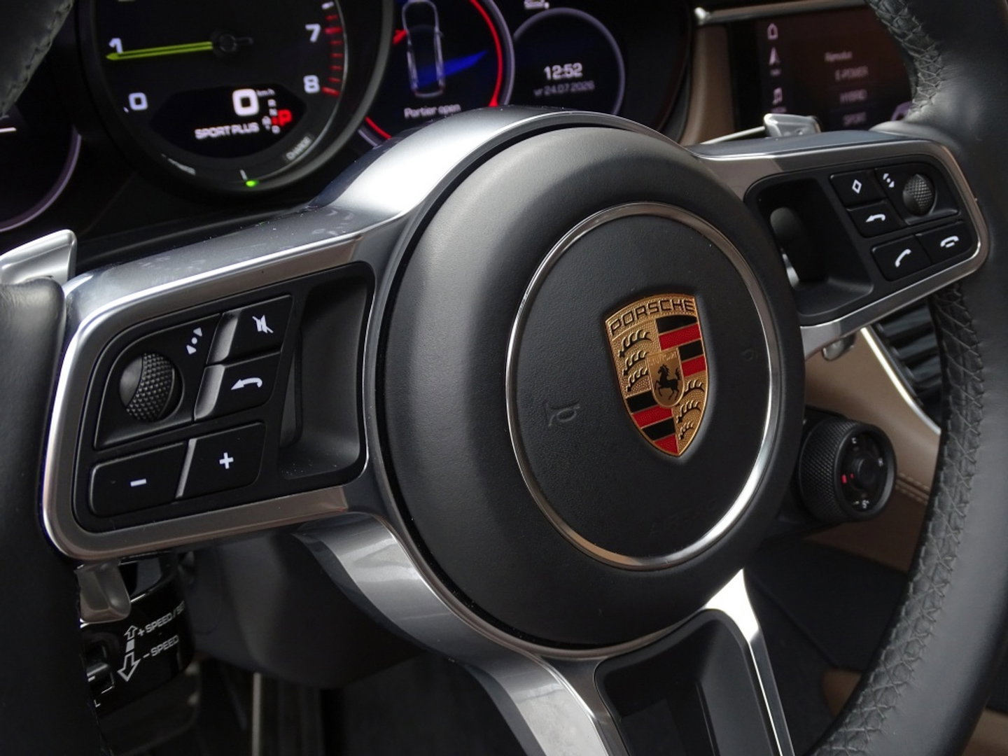 Porsche Panamera 2.9 V6 4 E-Hybrid 462PK / Softclose / Approved / PDLS+ / Nachtzicht