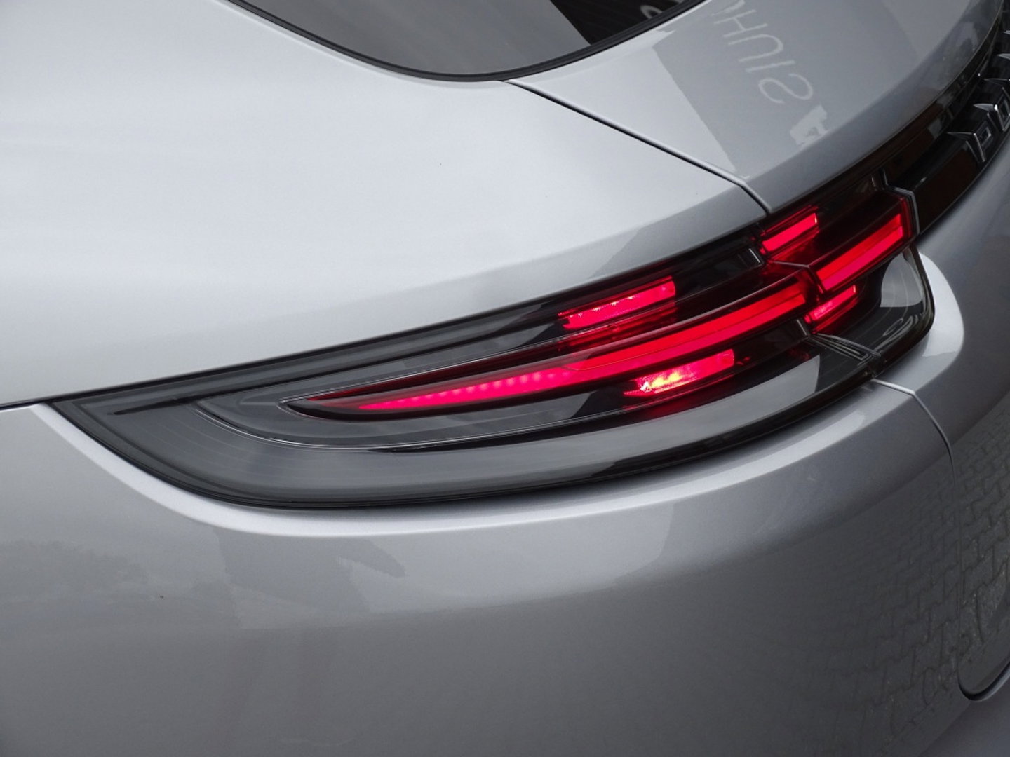 Porsche Panamera 2.9 V6 4 E-Hybrid 462PK / Softclose / Approved / PDLS+ / Nachtzicht