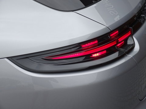 Porsche Panamera 2.9 V6 4 E-Hybrid 462PK / Softclose / Approved / PDLS+ / Nachtzicht