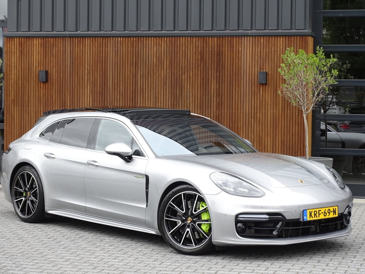 Porsche Panamera 2.9 V6 4 E-Hybrid 462PK / Softclose / Approved / PDLS+ / Nachtzicht