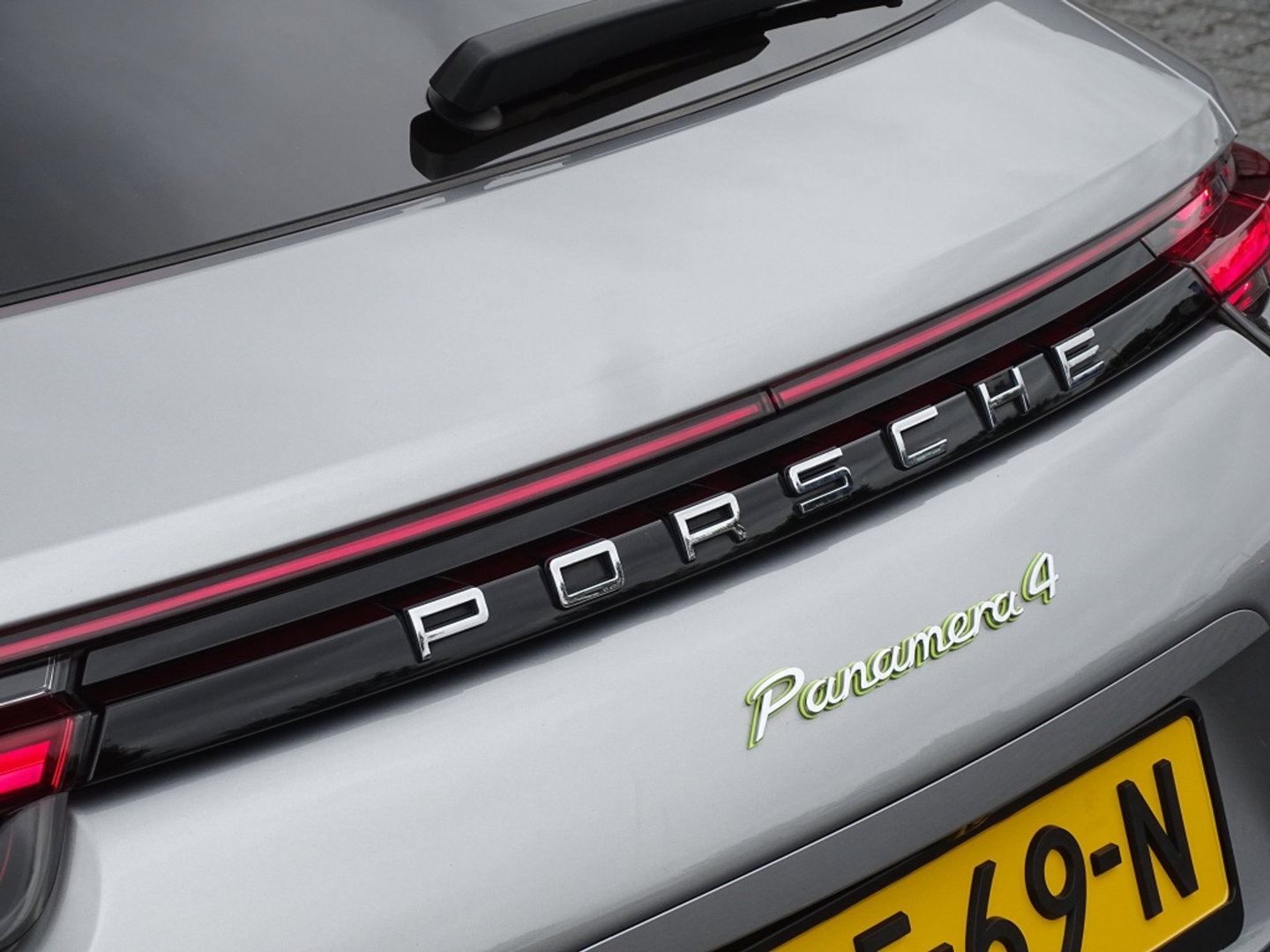 Porsche Panamera 2.9 V6 4 E-Hybrid 462PK / Softclose / Approved / PDLS+ / Nachtzicht
