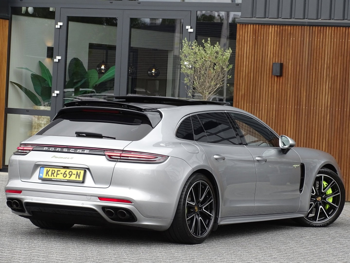 Porsche Panamera 2.9 V6 4 E-Hybrid 462PK / Softclose / Approved / PDLS+ / Nachtzicht