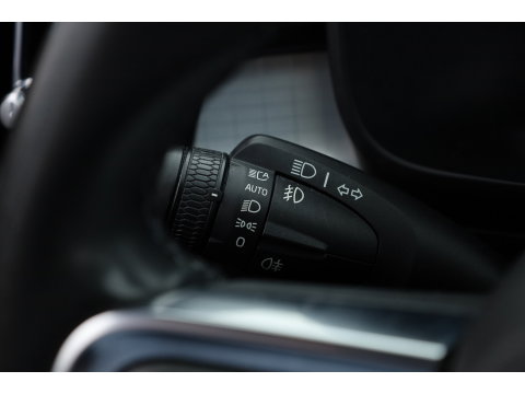 Volvo XC40 T4 Plug-in hybrid Plus Bright | Adapt. Cruise | Stoel- Stuurverw. | Camera | NAV + CarPlay | Bliss (Dodehoekdet. |