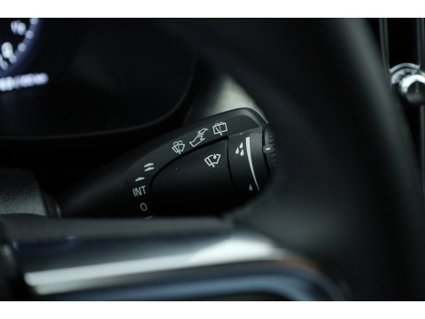 Volvo XC40 T4 Plug-in hybrid Plus Bright | Adapt. Cruise | Stoel- Stuurverw. | Camera | NAV + CarPlay | Bliss (Dodehoekdet. |