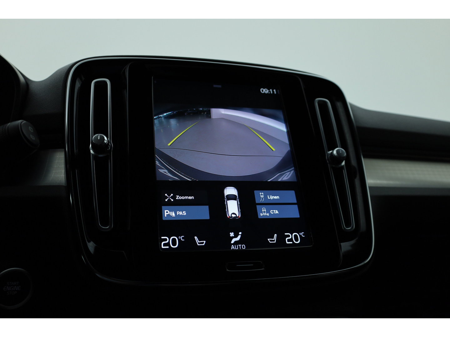Volvo XC40 T4 Plug-in hybrid Plus Bright | Adapt. Cruise | Stoel- Stuurverw. | Camera | NAV + CarPlay | Bliss (Dodehoekdet. |