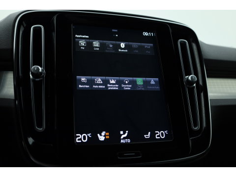 Volvo XC40 T4 Plug-in hybrid Plus Bright | Adapt. Cruise | Stoel- Stuurverw. | Camera | NAV + CarPlay | Bliss (Dodehoekdet. |