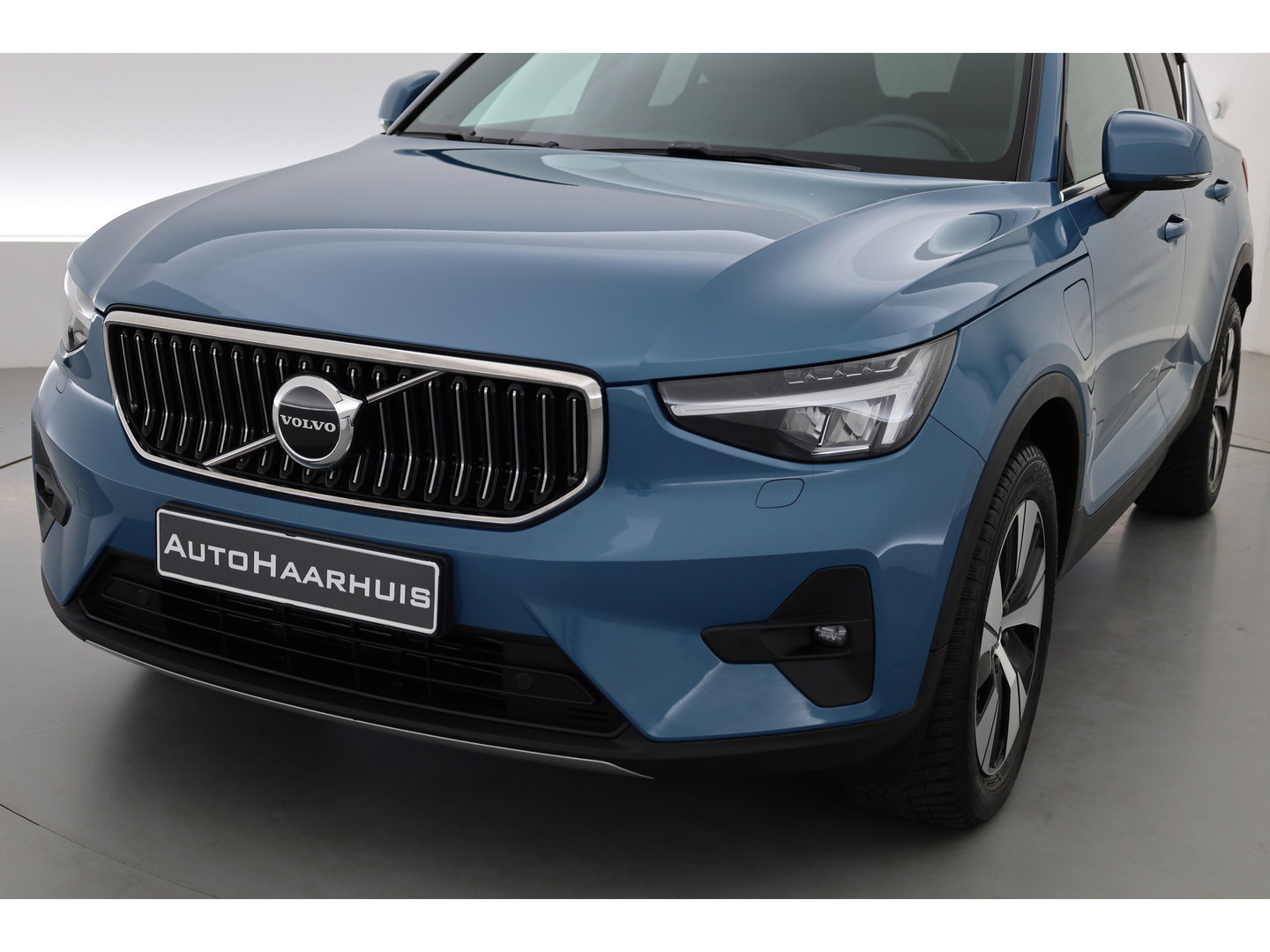 Volvo XC40 T4 Plug-in hybrid Plus Bright | Adapt. Cruise | Stoel- Stuurverw. | Camera | NAV + CarPlay | Bliss (Dodehoekdet. |