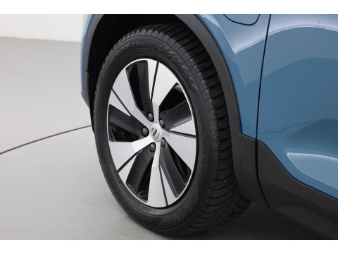 Volvo XC40 T4 Plug-in hybrid Plus Bright | Adapt. Cruise | Stoel- Stuurverw. | Camera | NAV + CarPlay | Bliss (Dodehoekdet. |