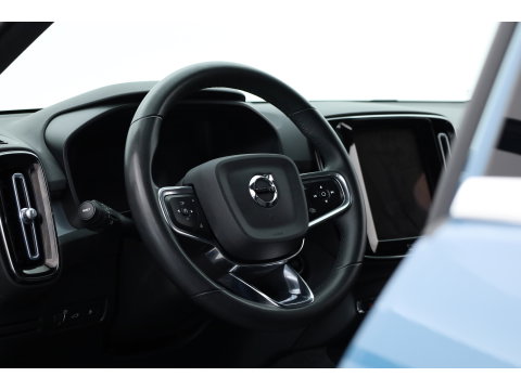 Volvo XC40 T4 Plug-in hybrid Plus Bright | Adapt. Cruise | Stoel- Stuurverw. | Camera | NAV + CarPlay | Bliss (Dodehoekdet. |