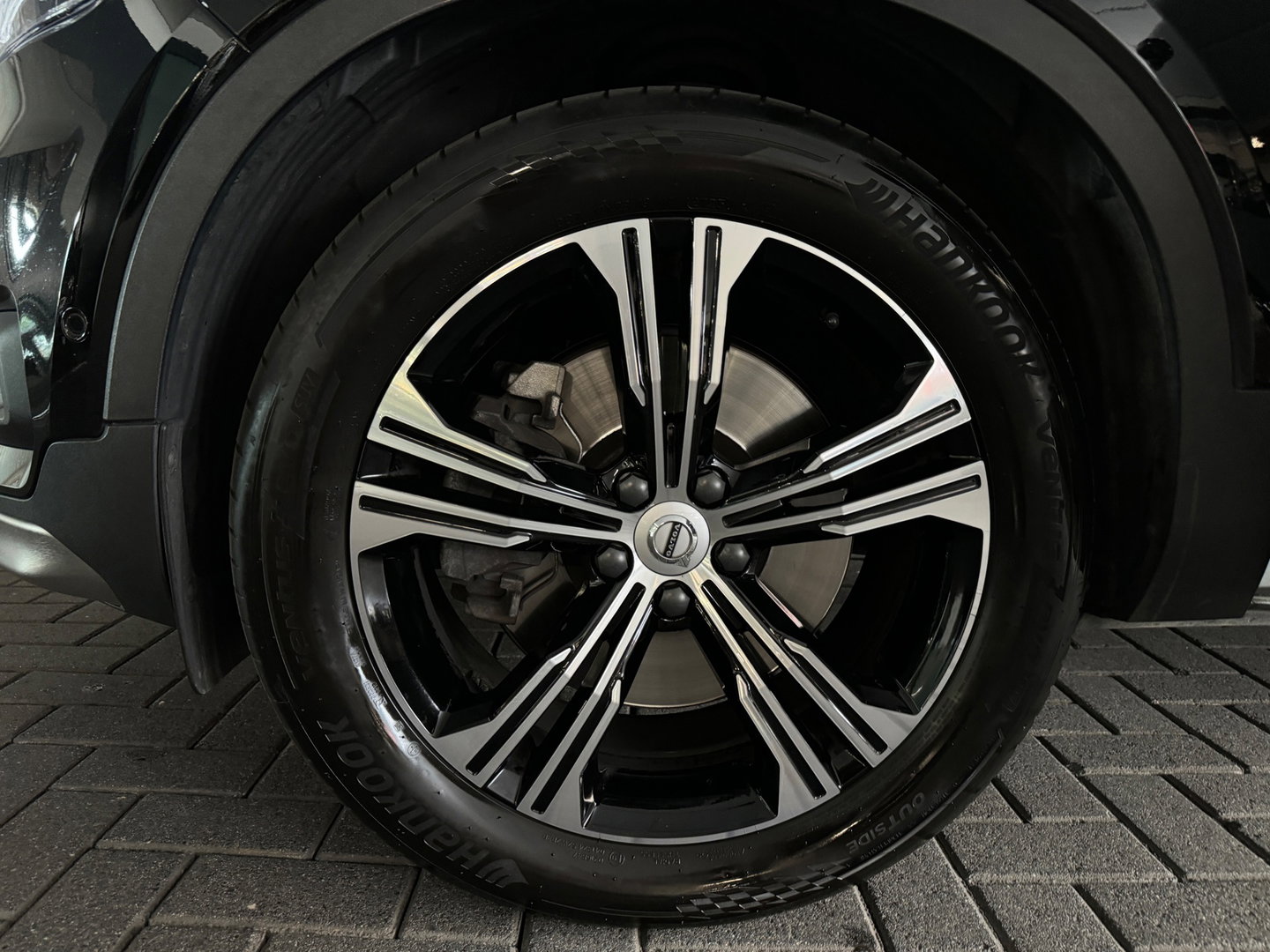 Volvo XC40 1.5 T5 Recharge R-Design Pano|Trekhaak|Blindspot|Memory|H/K|Keyless