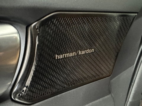 Volvo XC40 1.5 T5 Recharge R-Design Pano|Trekhaak|Blindspot|Memory|H/K|Keyless