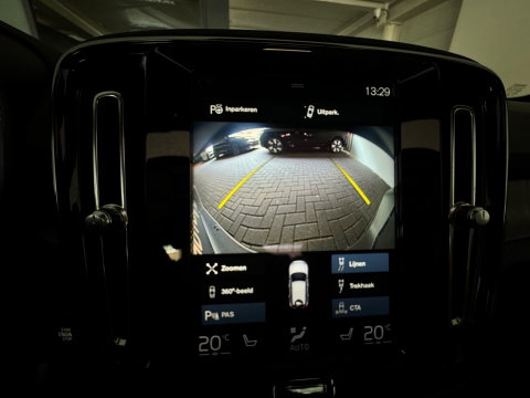 Volvo XC40 1.5 T5 Recharge R-Design Pano|Trekhaak|Blindspot|Memory|H/K|Keyless