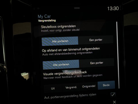 Volvo XC40 1.5 T5 Recharge R-Design Pano|Trekhaak|Blindspot|Memory|H/K|Keyless