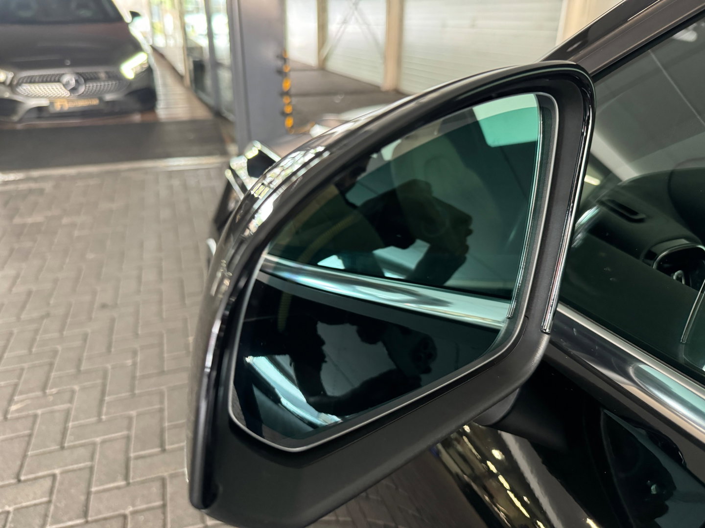 Volvo XC40 1.5 T5 Recharge R-Design Pano|Trekhaak|Blindspot|Memory|H/K|Keyless