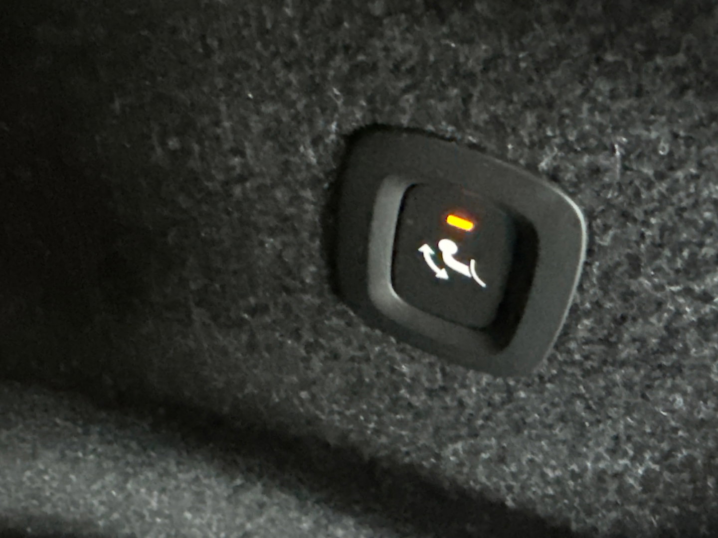 Volvo XC40 1.5 T5 Recharge R-Design Pano|Trekhaak|Blindspot|Memory|H/K|Keyless