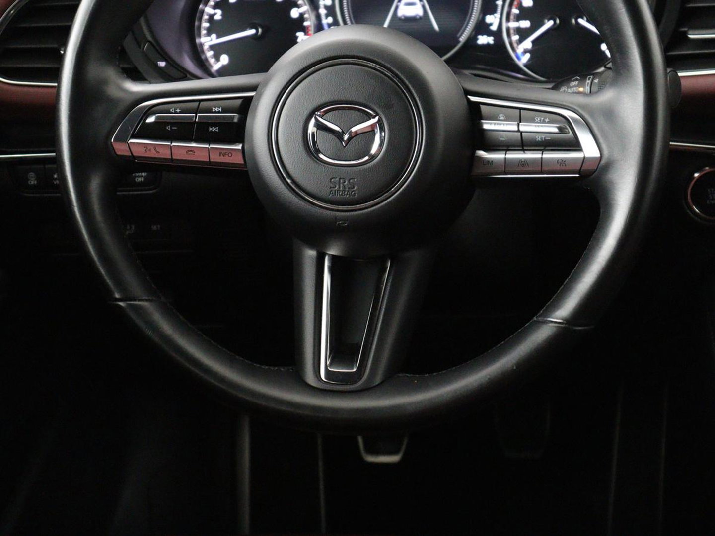 Mazda 3 2.0 e-SkyActiv-X M Hybrid 186 Luxury