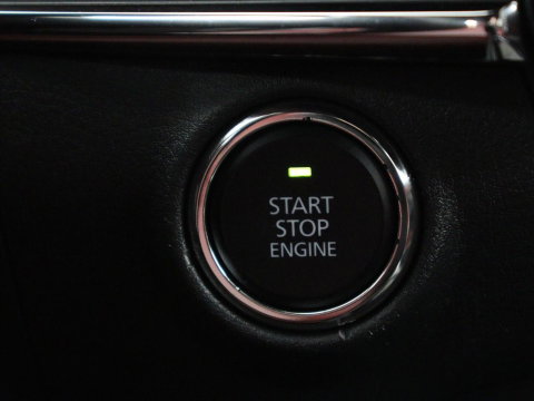 Mazda 3 2.0 e-SkyActiv-X M Hybrid 186 Luxury