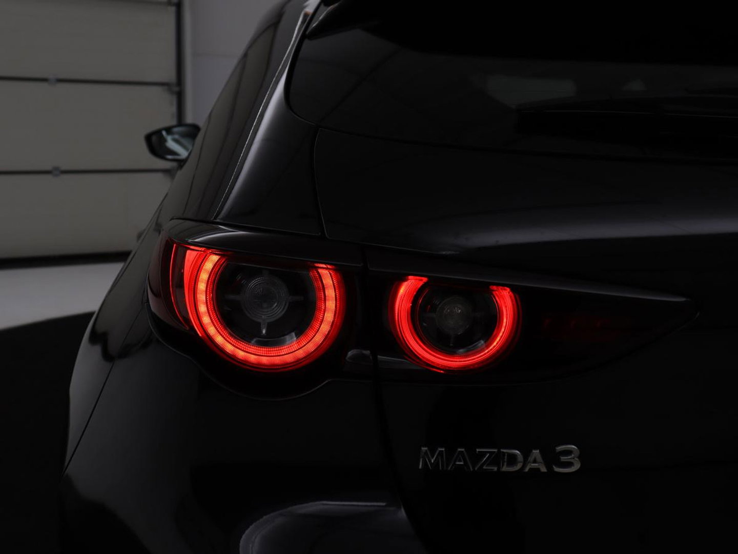 Mazda 3 2.0 e-SkyActiv-X M Hybrid 186 Luxury