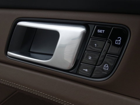 Porsche Panamera 2.9 V6 4 E-Hybrid 462PK / Softclose / Approved / PDLS+ / Nachtzicht