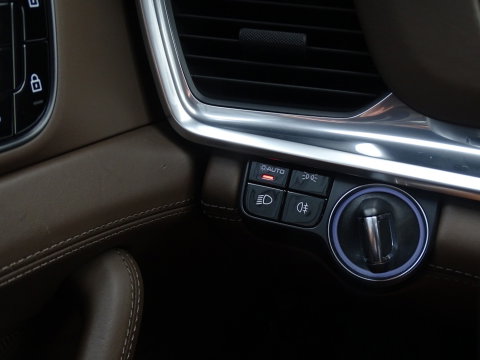 Porsche Panamera 2.9 V6 4 E-Hybrid 462PK / Softclose / Approved / PDLS+ / Nachtzicht