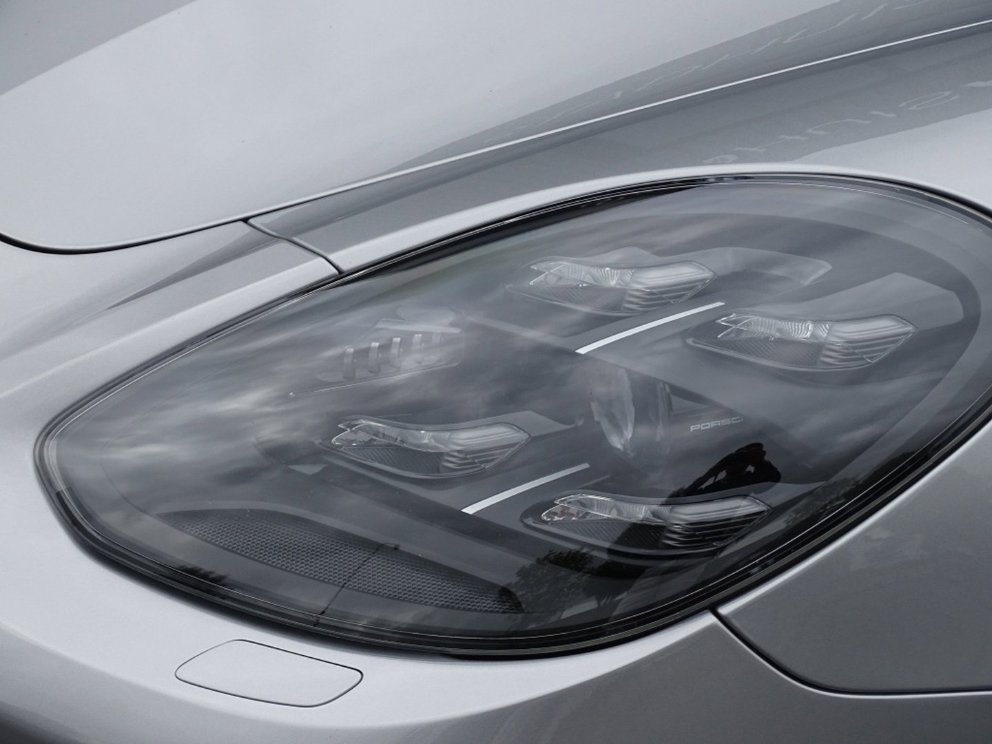 Porsche Panamera 2.9 V6 4 E-Hybrid 462PK / Softclose / Approved / PDLS+ / Nachtzicht