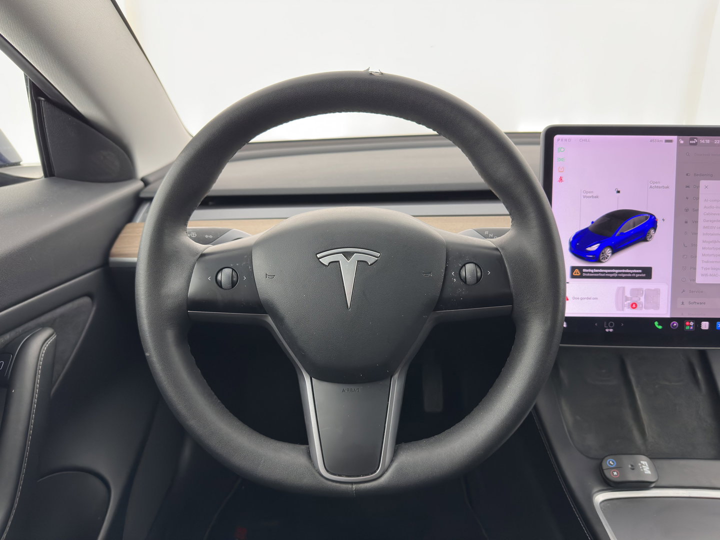 Tesla Model 3 Long Range AWD 75 kWh [3-Fase-11kW ] {SoH-82%} Aut. *PANO | AUTOPILOT | LEATHER | TOWBAR | KEYLESS | FULL-LED | MEMORY-PACK | TOPVIEW | DAB | CARPLAY | DIGI-COCKPIT | LANE-ASSIST | HEATED-COMFORTSEATS | 18"ALU*