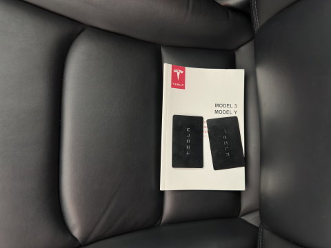 Tesla Model 3 Long Range AWD 75 kWh [3-Fase-11kW ] {SoH-82%} Aut. *PANO | AUTOPILOT | LEATHER | TOWBAR | KEYLESS | FULL-LED | MEMORY-PACK | TOPVIEW | DAB | CARPLAY | DIGI-COCKPIT | LANE-ASSIST | HEATED-COMFORTSEATS | 18"ALU*