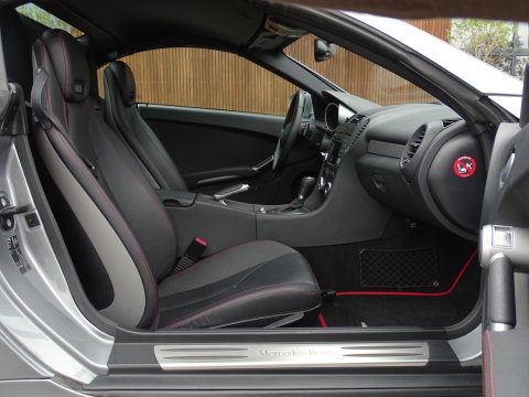 Mercedes-Benz SLK 350 305PK V6 AMG / Harman Kardon / Nappa / Roadster / LED