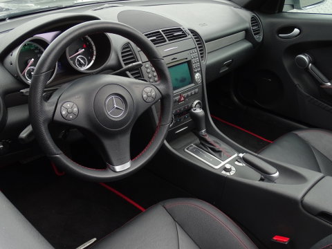Mercedes-Benz SLK 350 305PK V6 AMG / Harman Kardon / Nappa / Roadster / LED