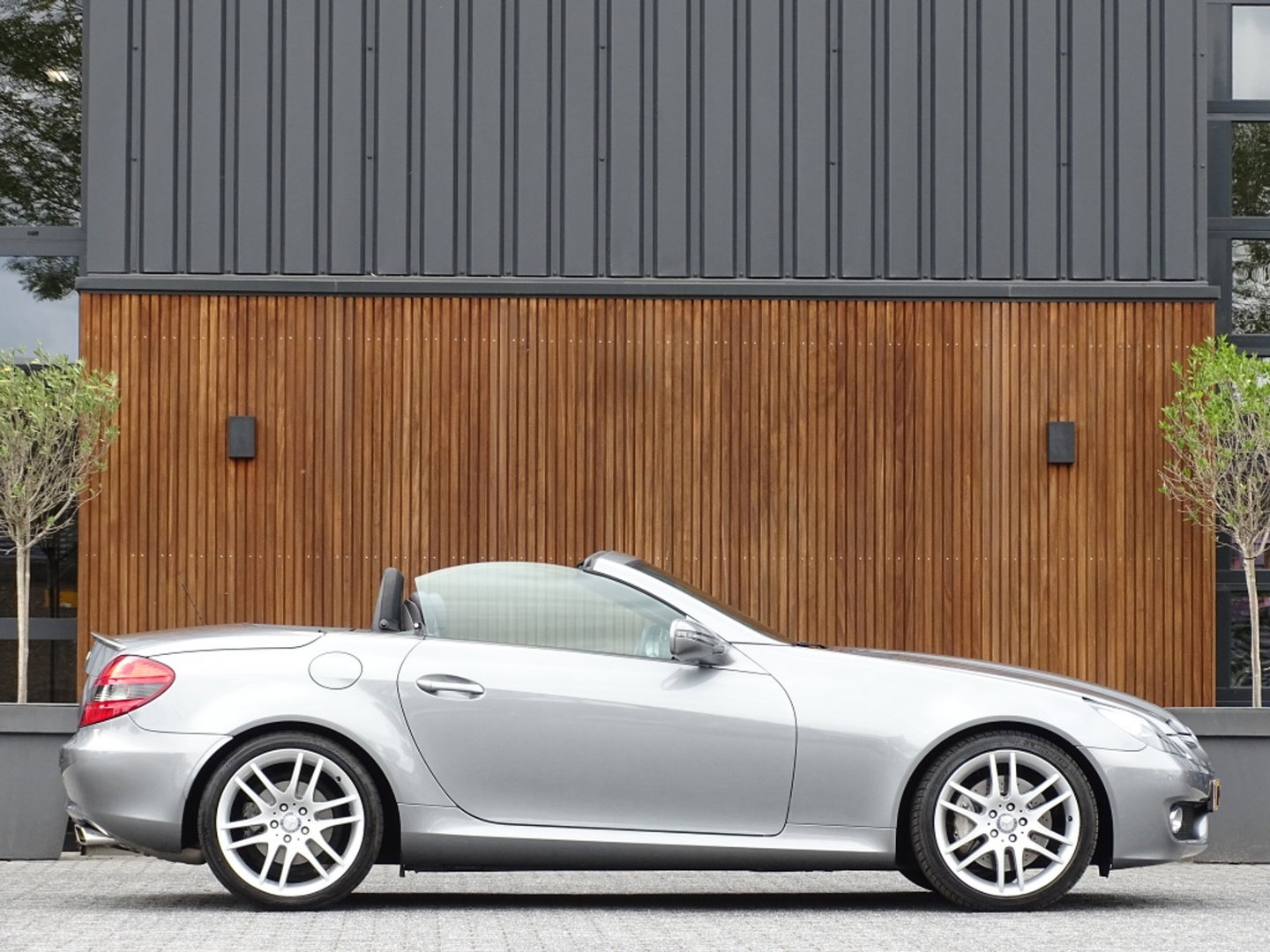 Mercedes-Benz SLK 350 305PK V6 AMG / Harman Kardon / Nappa / Roadster / LED