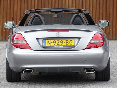 Mercedes-Benz SLK 350 305PK V6 AMG / Harman Kardon / Nappa / Roadster / LED