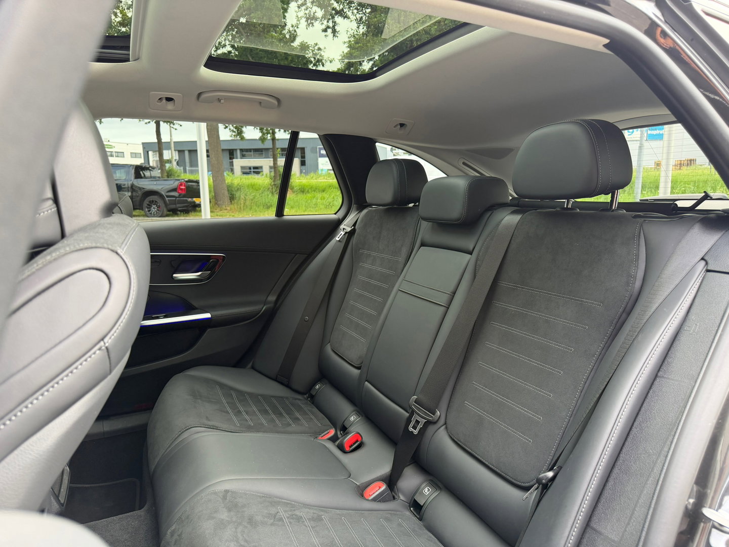 Mercedes-Benz C-Klasse Estate 300 e AMG Line 313PK Pano|Carplay|ACC|Hud|360Camera|Keyless