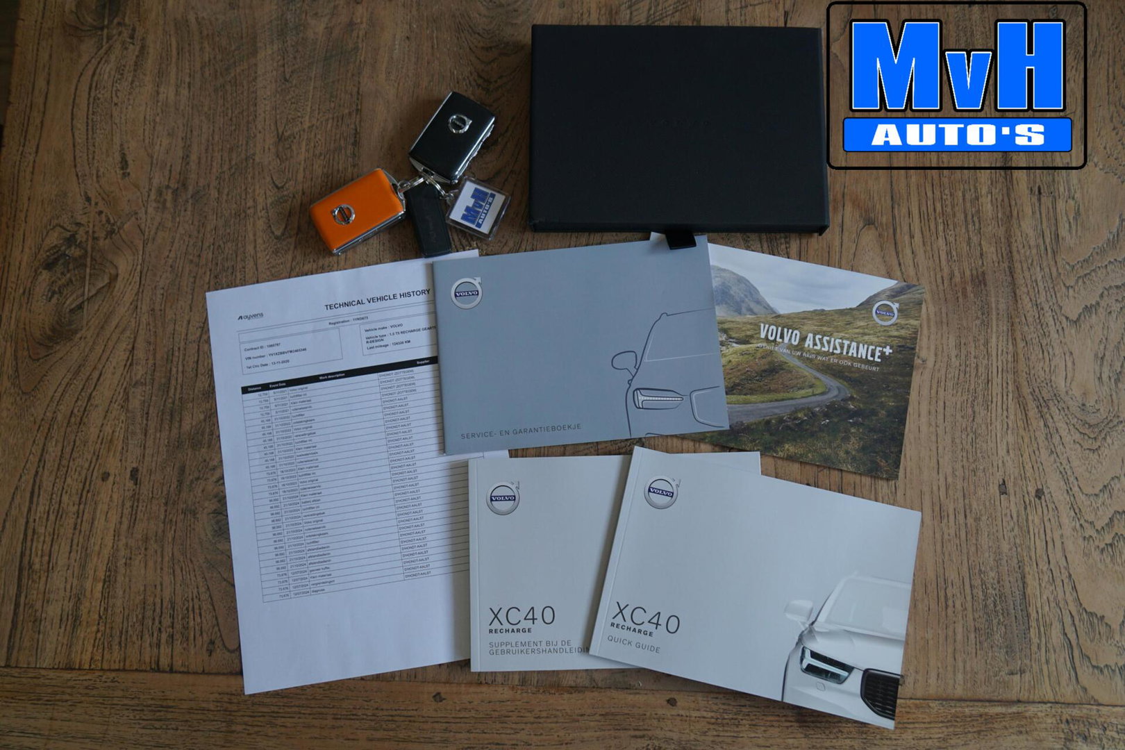Volvo XC40 1.5 T5 PHEV R-Design|H/K|STUUR.STOELVW|CAM|SOH86%