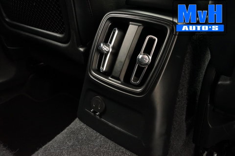 Volvo XC40 1.5 T5 PHEV R-Design|H/K|STUUR.STOELVW|CAM|SOH86%