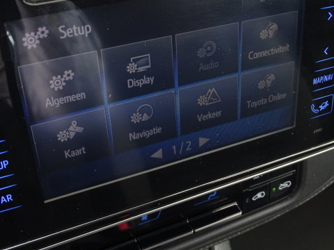 Toyota Auris Touring Sports 1.8 Hybrid 136PK / Dynamic Edit. / trekhaak / LED