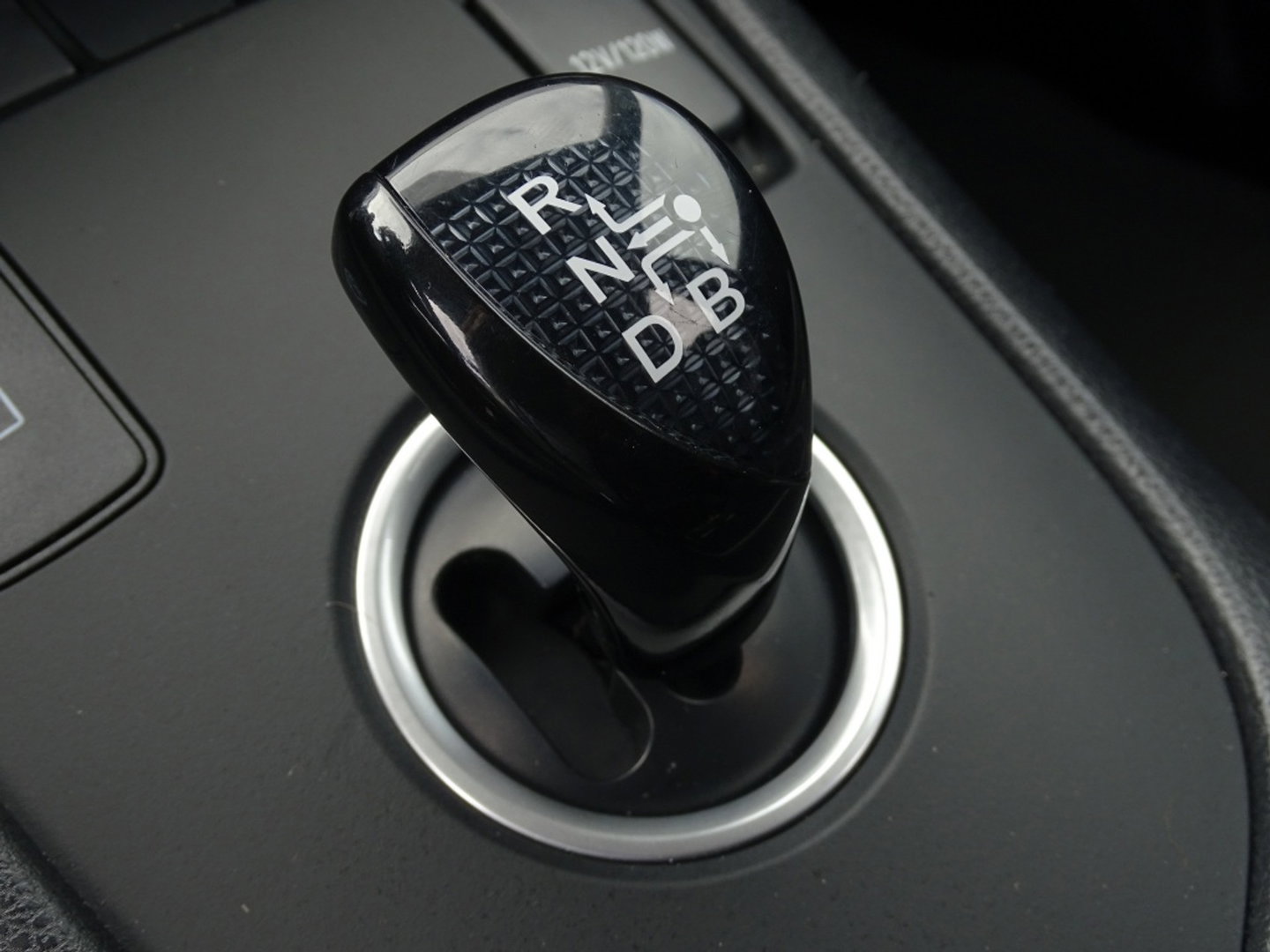 Toyota Auris Touring Sports 1.8 Hybrid 136PK / Dynamic Edit. / trekhaak / LED