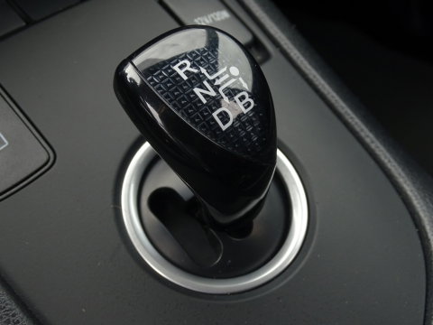 Toyota Auris Touring Sports 1.8 Hybrid 136PK / Dynamic Edit. / trekhaak / LED