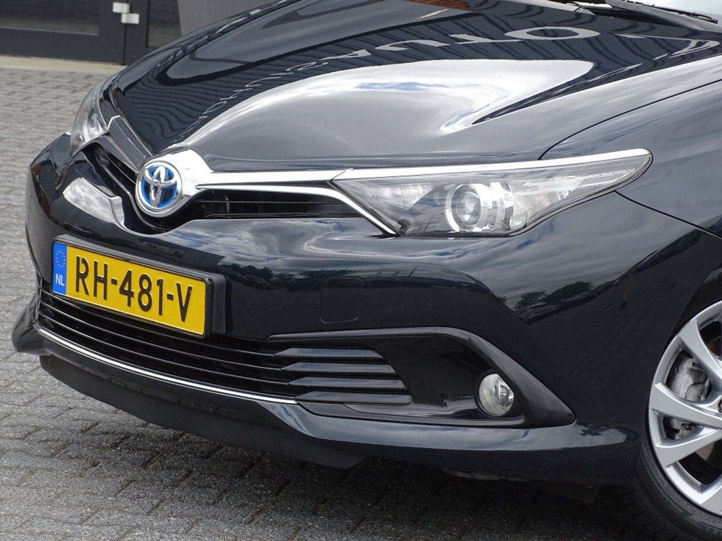 Toyota Auris Touring Sports 1.8 Hybrid 136PK / Dynamic Edit. / trekhaak / LED