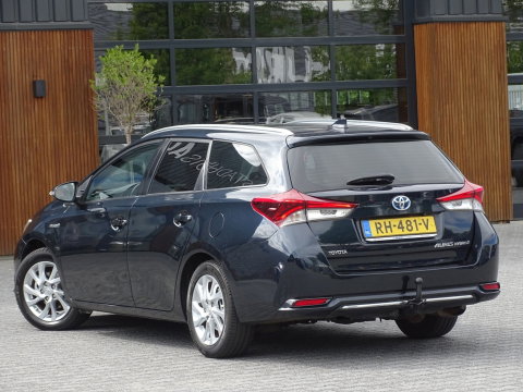 Toyota Auris Touring Sports 1.8 Hybrid 136PK / Dynamic Edit. / trekhaak / LED