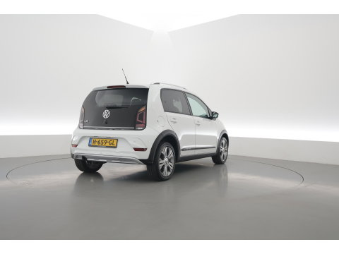 Volkswagen up! 1.0 TSI BMT Cross Up! | RIJKLAAR !! | Cruise Control | PDC+A | Stoelverw. | Bluetooth | 16''