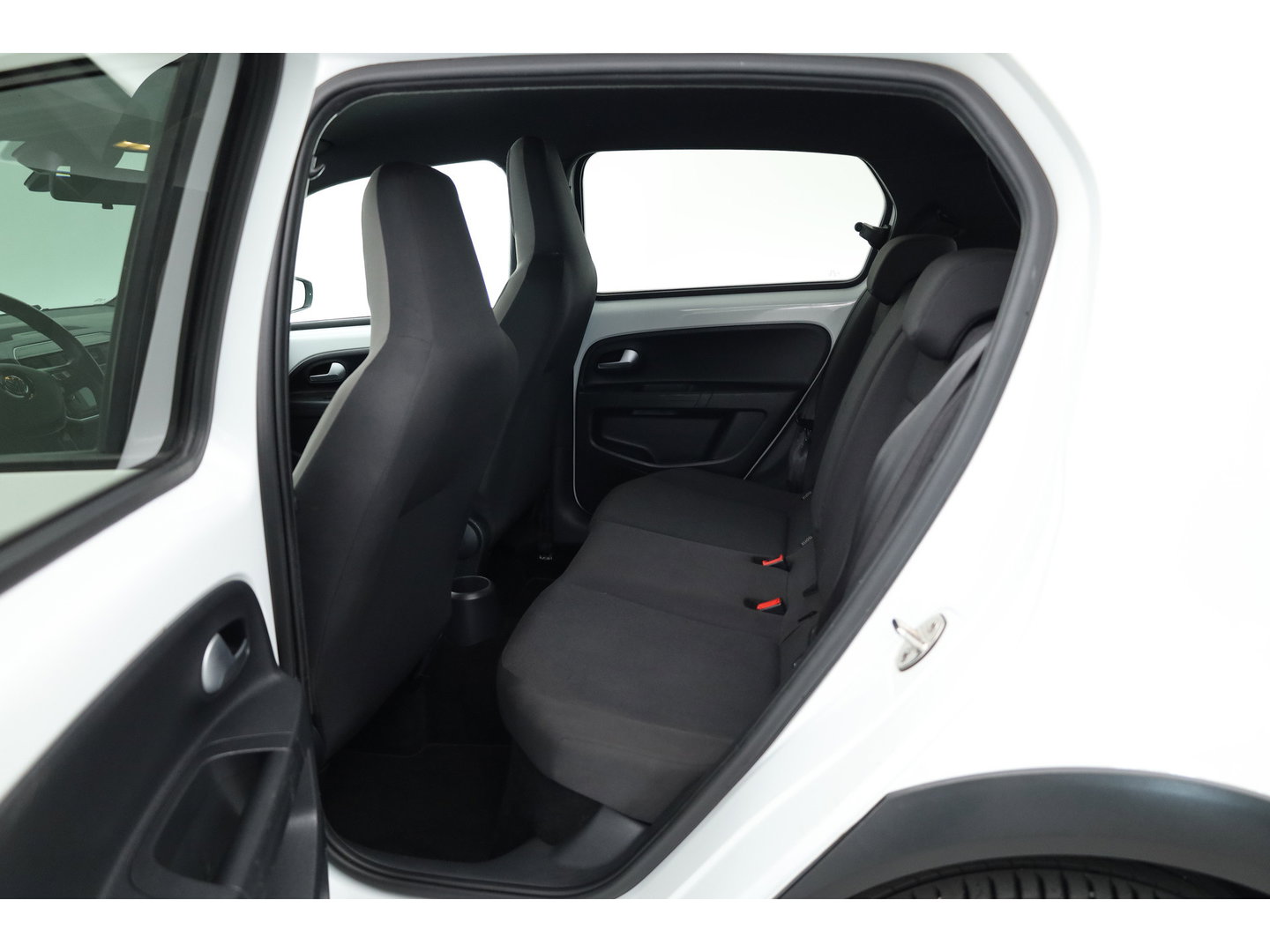 Volkswagen up! 1.0 TSI BMT Cross Up! | RIJKLAAR !! | Cruise Control | PDC+A | Stoelverw. | Bluetooth | 16''