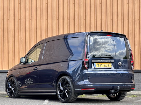 Volkswagen Caddy Cargo 2.0 TDI | ACC | Achteruitrijcamera | Parkeersensoren | Apple Carplay | Android Auto | Keyless | Verlaagd | LED |