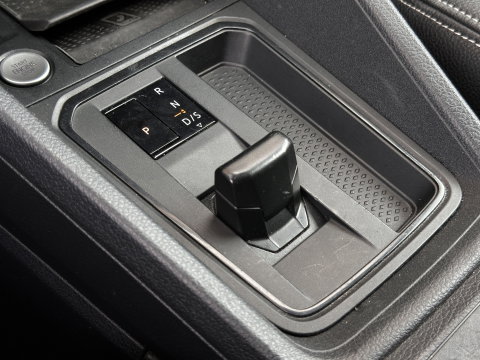 Volkswagen Caddy Cargo 2.0 TDI | ACC | Achteruitrijcamera | Parkeersensoren | Apple Carplay | Android Auto | Keyless | Verlaagd | LED |