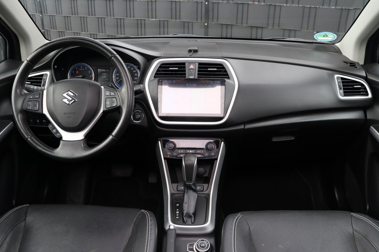 Suzuki S-Cross
